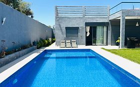 Villa Naouma